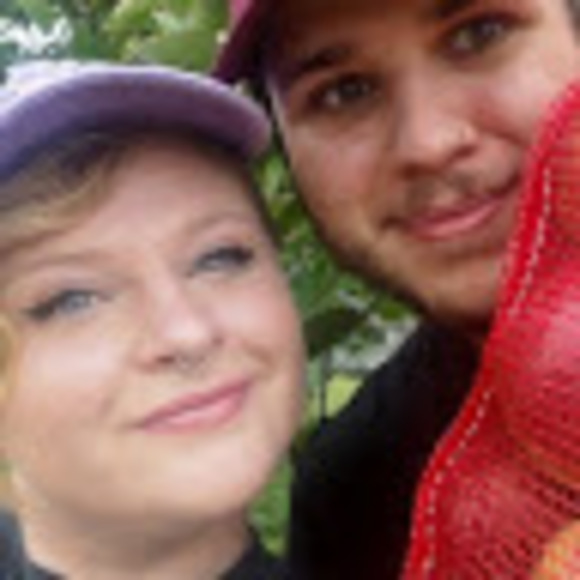 Meet your Posher, Shelby - Picture 1 of 1